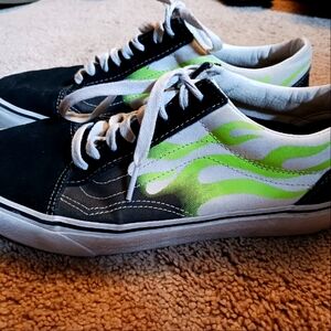 Green Flame Low Top Vans 🔥🔥🔥
